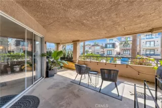 Photo #2: OC26054536 Listing 