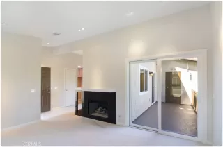 Photo #3: OC26054618 Listing