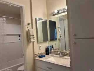 Photo #4: OC26055081 Listing 