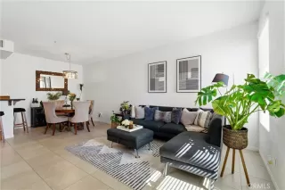 Photo #3: OC26055481 Listing 