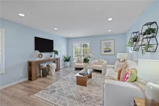 Photo #1: OC26055578 Listing 