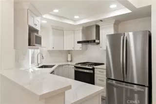 Photo #6: OC26055666 Listing 