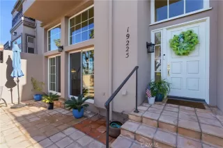 Photo #2: OC26055803 Listing 