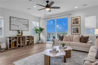 Photo #4: OC26055862 Listing 