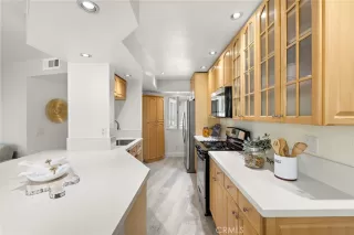 Photo #5: OC26055876 Listing