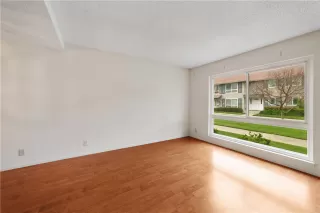 Photo #2: OC26056684 Listing 