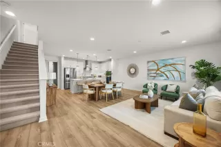 Photo #3: OC26056752 Listing