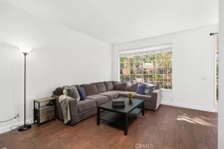 Photo #3: OC26056757 Listing 