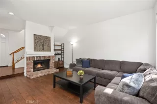 Photo #4: OC26056757 Listing 