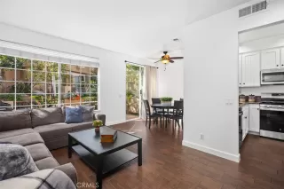 Photo #6: OC26056757 Listing 