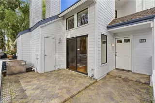 Photo #3: OC26056945 Listing 