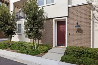 Photo #2: OC26056962 Listing 