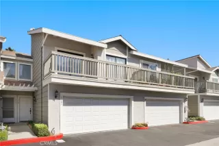 Photo #2: OC26056991 Listing