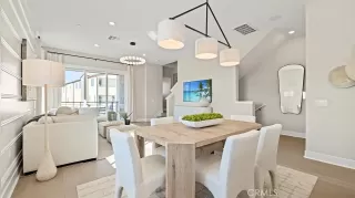 Photo #4: OC26057290 Listing