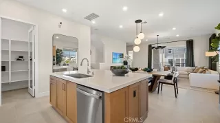 Photo #2: OC26057297 Listing