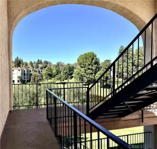 Photo #4: OC26057468 Listing 