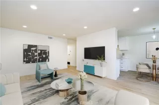 Photo #3: OC26057543 Listing 