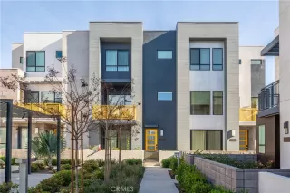 Photo #1: OC26057632 Listing 