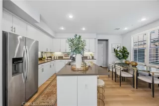 Photo #5: OC26057725 Listing