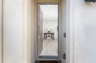 Photo #2: OC26057781 Listing 