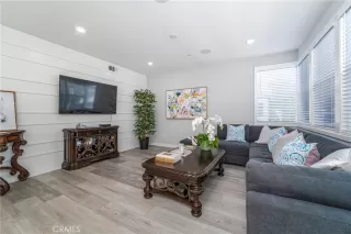 Photo #3: OC26057781 Listing 