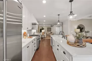 Photo #4: OC26058169 Listing 