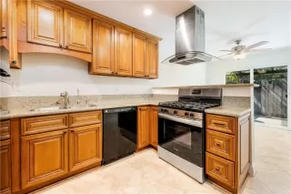 Photo #5: OC26058532 Listing 