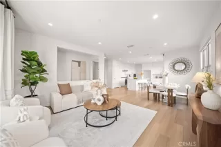 Photo #6: OC26058561 Listing 