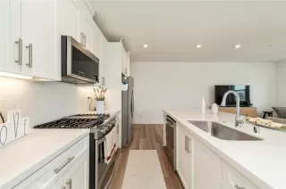 Photo #3: OC26058761 Listing 