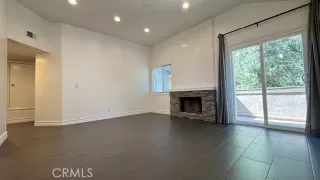 Photo #4: OC26058856 Listing 