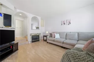 Photo #2: OC26059267 Listing