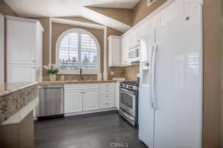 Photo #3: OC26059401 Listing 