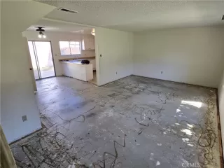 Photo #4: OC26059439 Listing