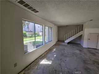 Photo #6: OC26059439 Listing