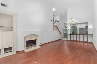 Photo #4: OC26059453 Listing 