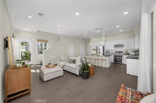 Photo #5: OC26059668 Listing 