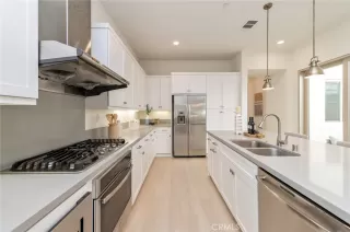 Photo #6: OC26059672 Listing 