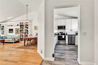 Photo #4: OC26059722 Listing 