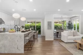 Photo #2: OC26059908 Listing