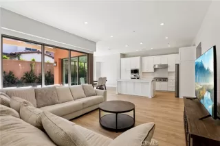 Photo #5: OC26060134 Listing 