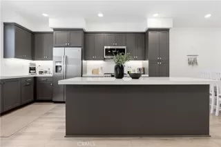 Photo #2: OC26060629 Listing 