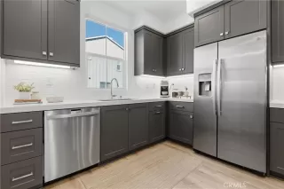 Photo #3: OC26060629 Listing 