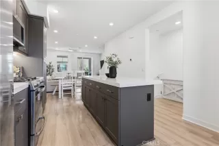 Photo #5: OC26060629 Listing 