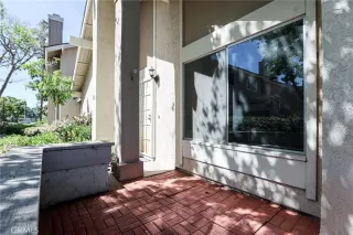 Photo #4: OC26060640 Listing