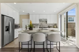 Photo #3: OC26060648 Listing