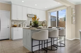 Photo #4: OC26060648 Listing