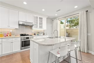 Photo #3: OC26060714 Listing