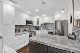 Photo #5: OC26060745 Listing 