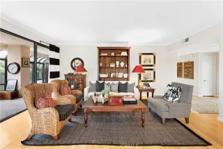 Photo #5: OC26061035 Listing 