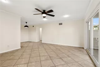 Photo #3: OC26061069 Listing